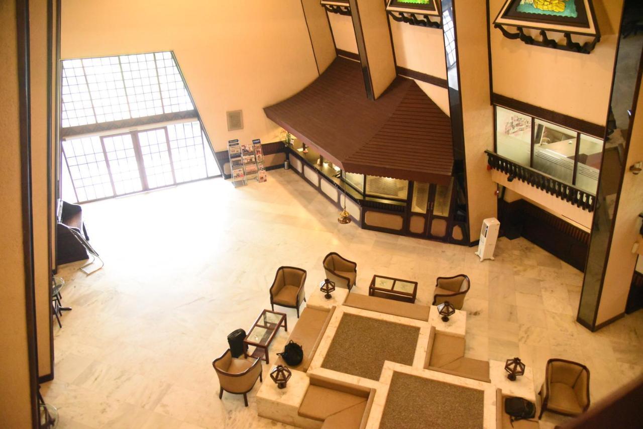 Manuelsons Malabar Palace Kozhikode Εξωτερικό φωτογραφία